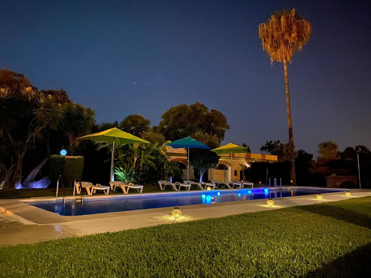 Devmani Hotel Rural Espartinas Exterior photo